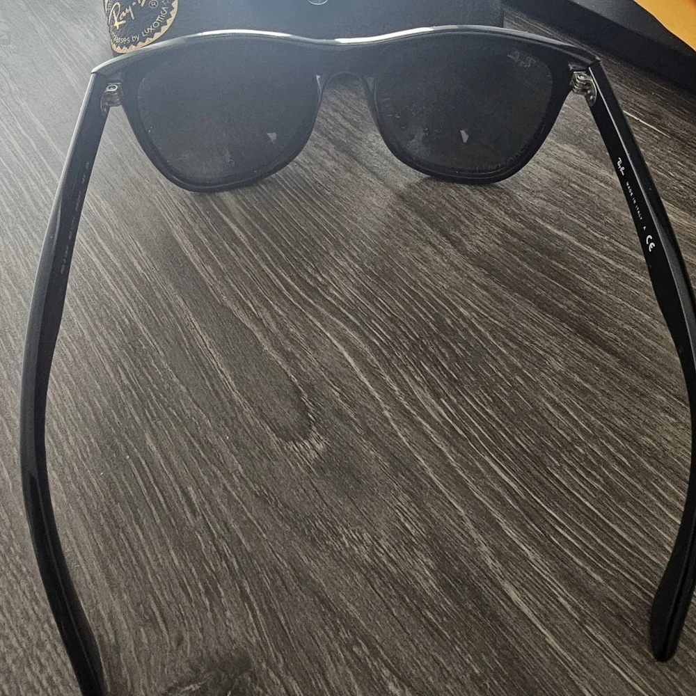 Ray-Ban purchased from